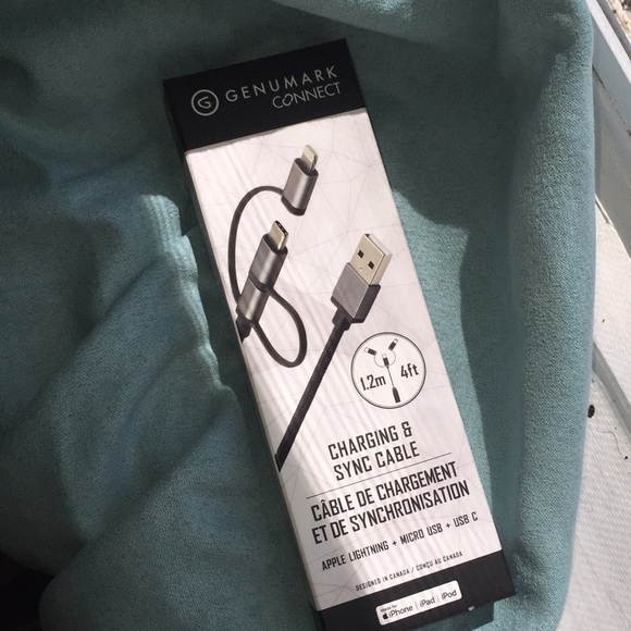 Multi device charger & USB - Picture 2 of 2